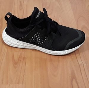New Balance Cruz Fresh Foam tennis shoes